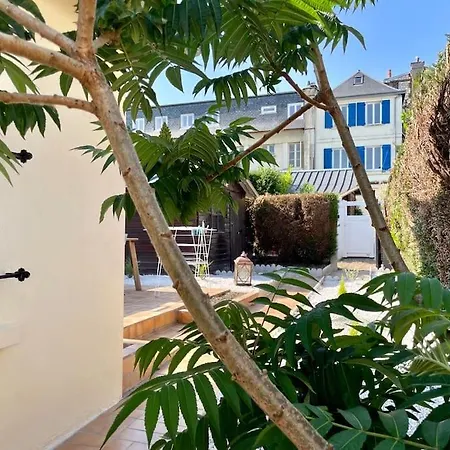 Gare - Le Cabanon Grand Large